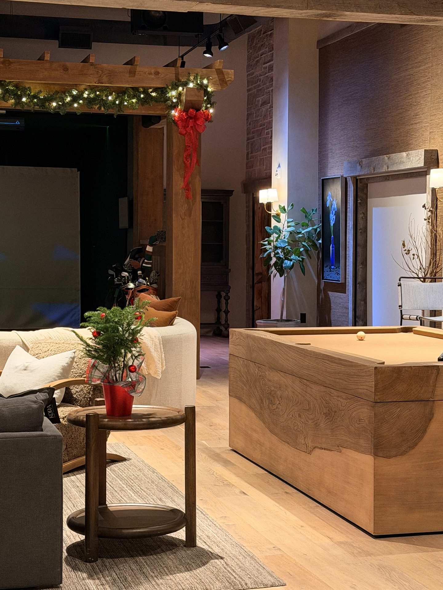 Cast Furniture and Art Showroom
